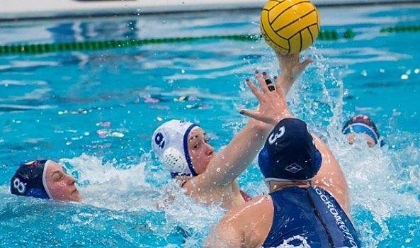 Ватерполистки волгоградского «Спартака» уступили столичному СКИФу 7:9