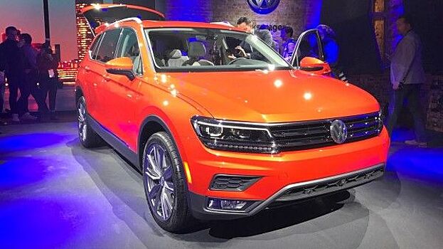 Марка Volkswagen представила удлиненный кроссовер Tiguan