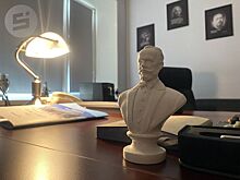 «На фоне Чайковского»