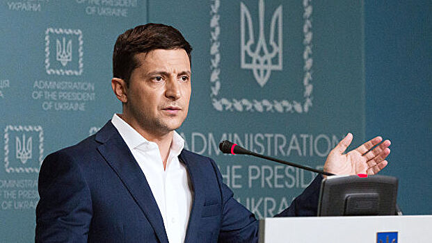 Зеленский не сможет посадить Порошенко в тюрьму, считают эксперты