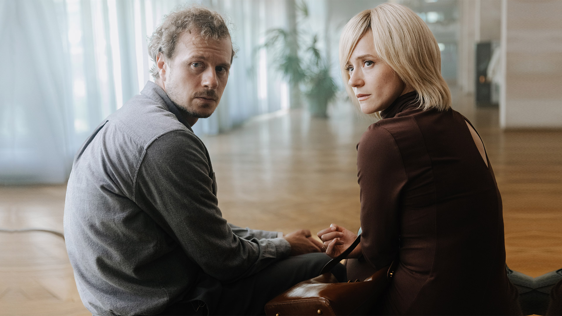 Вышли заключительные серии семейной драмы «Счастливое время»