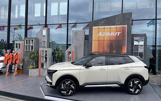АвтоВАЗ представил новые модели на ПМЭФ-2025: кроссовер Azimut, обновлённую Ниву, Lada Iskra Sport и седан Aura