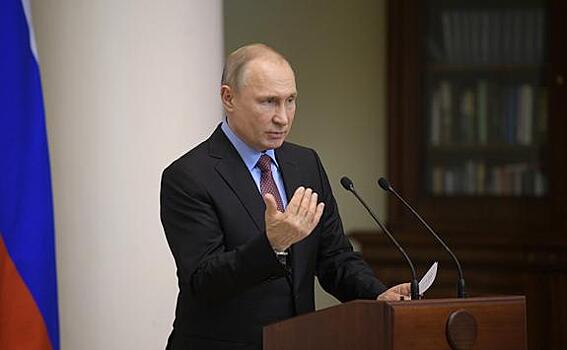 Путин предоставил гражданство РФ переводчику стихов Пушкина из США