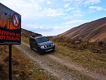 В Геленджике у нелегалов изъяли  18 экскурсионных джипов