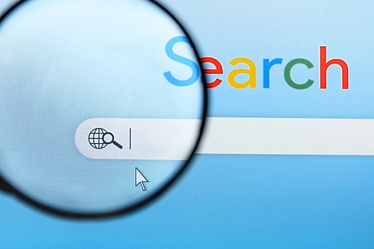 Депутат Антон Горелкин: Иностранные сайты продолжат работать в России