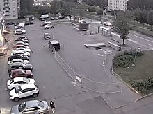 Полиция задержала водителя, сбившего двух пешеходов и скрывшегося с места ДТП в Петербурге