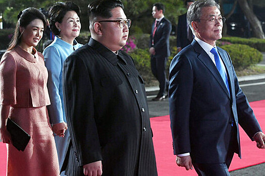 Южная Корея и КНДР возобновили мирные переговоры на высшем уровне