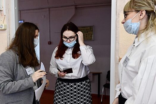 В Омске настаивают на сохранении масочного режима