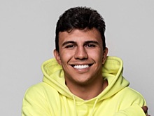 Фан встреча с блогером Субо закончилась давкой