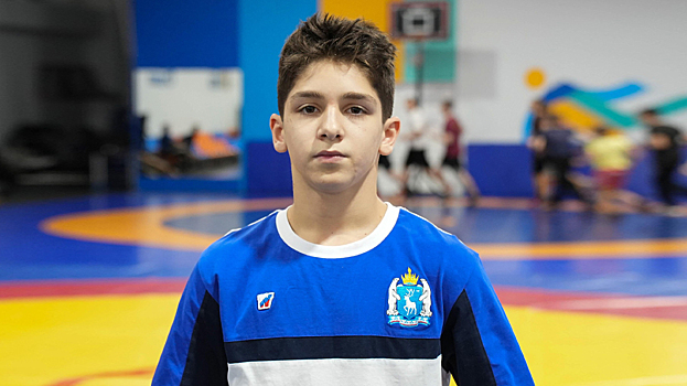 Юный спортсмен из Ноябрьска взял золото на Всероссийских соревнованиях по греко-римской борьбе в Тюмени