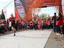 Бородюк, Черезов, Губерниев, Логунова и Зыкина приняли участие в международном Липецком марафоне