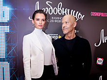 Андреева пришла на премьеру фильма «Любовницы» в строгом образе и под руку с Бондарчуком, а Арзамасова — в платье с дерзким разрезом и ботфортах