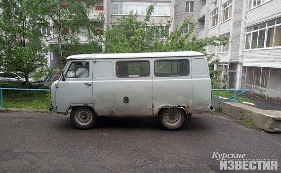 В «Курской городской станции скорой помощи» прокомментировали ситуацию со ржавыми «буханках»