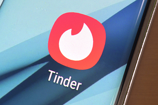 Раскрыта схема обмана в приложении для знакомств Tinder
