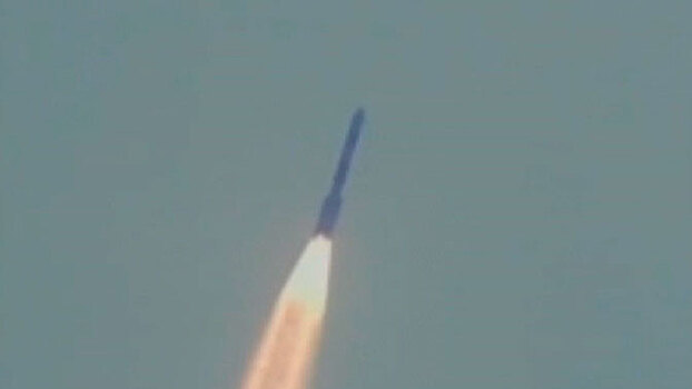 Индия вывела на орбиту «космического разведчика»