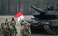Польша массово перебросит военную технику к границам с РФ