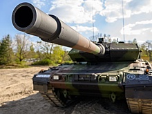 Германия отказалась отправлять Киеву боевые танки западного образца