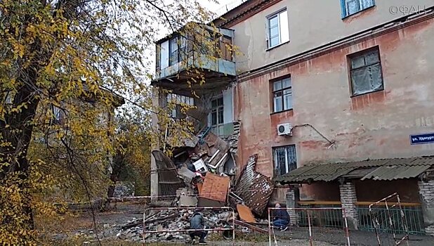 В доме на юге Волгограда обрушились два балкона