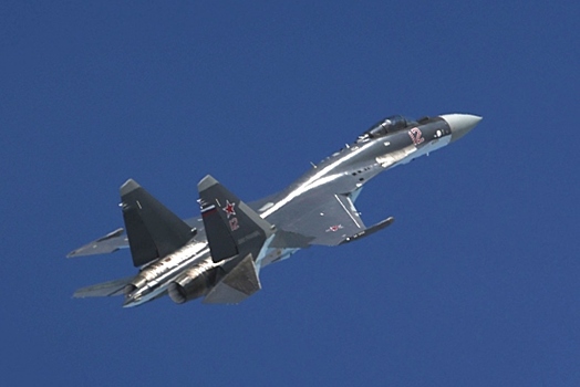 ОАК передала Минобороны партию истребителей Су-35С