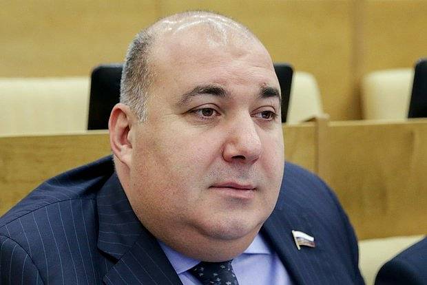 В Госдуме вскрыли кабинет лишенного мандата депутата