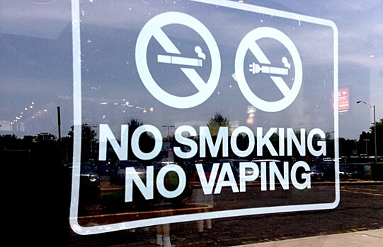 США запретят ароматизированные электронные сигареты