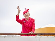 Королева Дании лишила титулов четырех принцев и принцесс