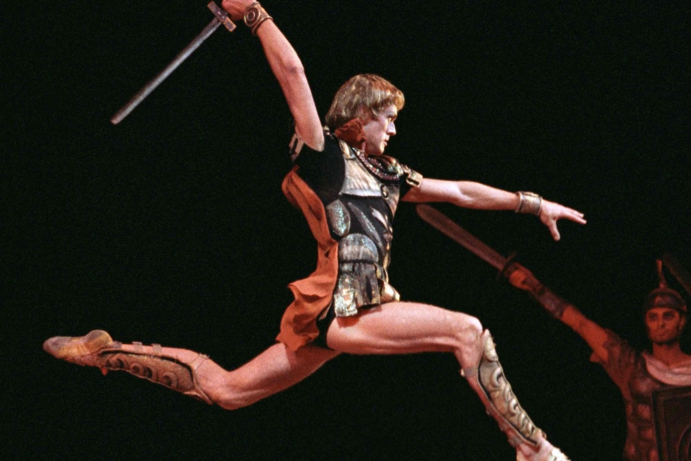 Бахрушинский музей откроет в Париже выставку «Большой балет Юрия Григоровича»