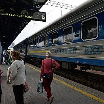 Железнодорожное сообщение Украины с Россией в этом году еще отменят