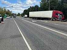 В Тульской области при столкновении фуры с "Газелью" погиб человек