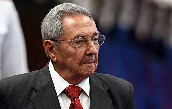 Рауль Кастро отказался от руководства страной