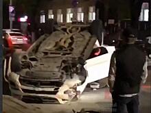 В полиции прокомментировали столкновение Mercedes и Lexus в центре Краснодара