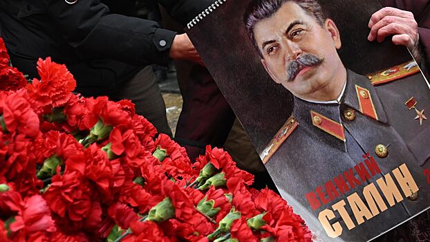 Ученые расшифровали ДНК Сталина
