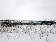 «Вбили колышки и на том успокоились». В поселке в Ульяновской области депутаты присвоили улице имя Владимира Путина