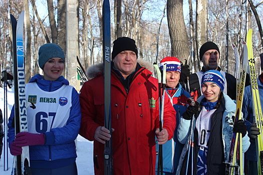 В Пензе определили лучших лыжников среди сотрудников МЧС