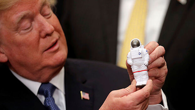 Генштаб предупреждает: США могут ударить из космоса
