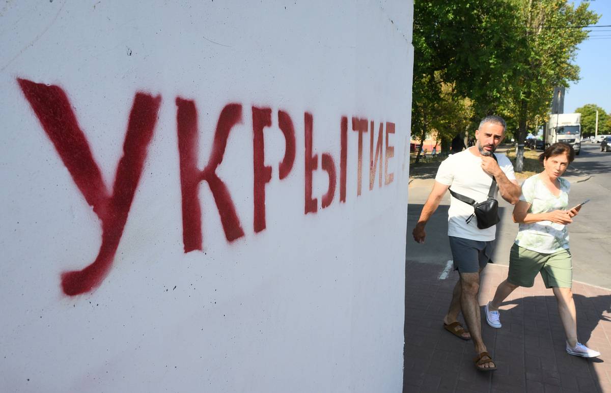 Дроны ВСУ попали в храм и больницу в российском городе