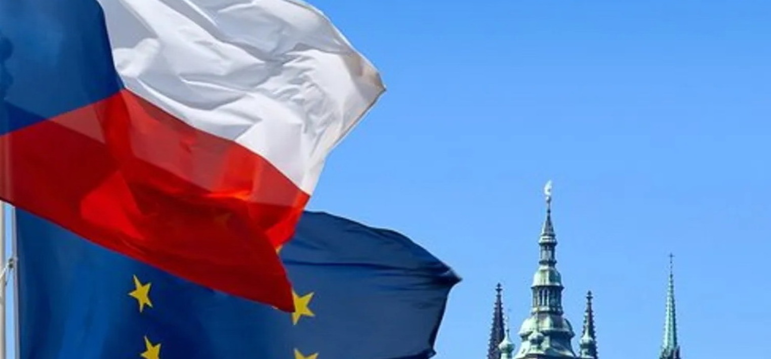 чехия ес. флаг чехии и евросоюза. чехия страна ес. чехия страна ес. чехия ес.