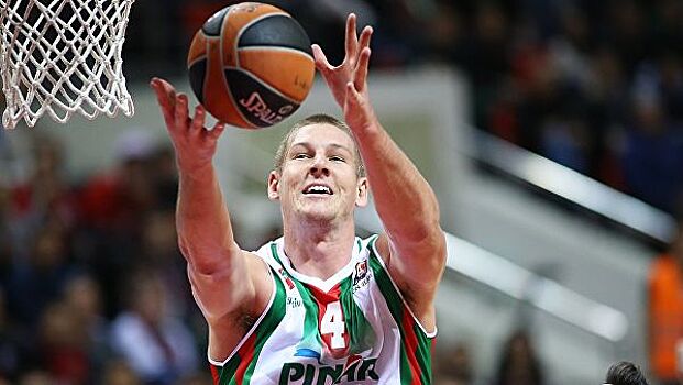 «Зенит» подписал контракт с Айверсоном