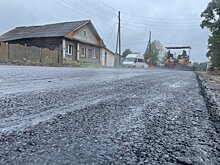 В селе Загарье ремонтируют дорогу по «Дорожному миллиарду»