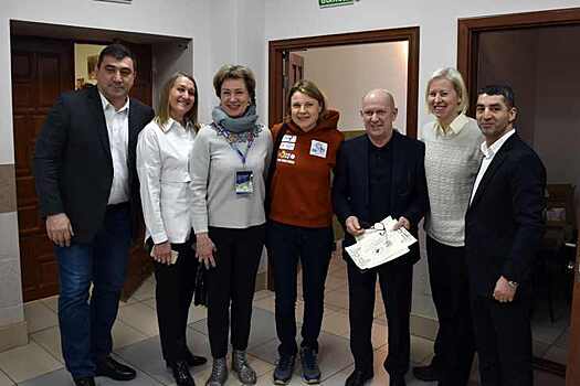 Олимпийские чемпионы рассказали про свои слабости новосибирским школьникам
