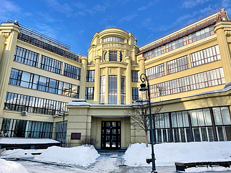 200 лет мастерства. История Строгановского университета — на выставке в «Зарядье»