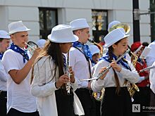 Фоторепортаж: парад духовых оркестров прошел по центру Нижнего Новгорода