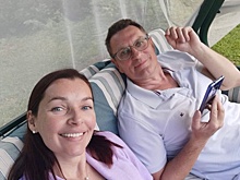 Звездные девушки, которые выбрали в мужья простых парней