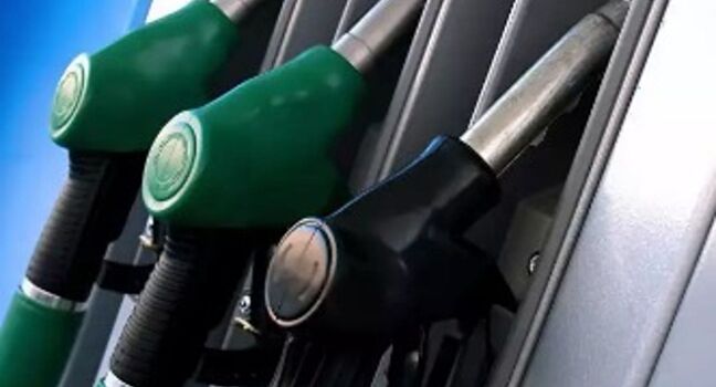 В России сократилось производство бензина