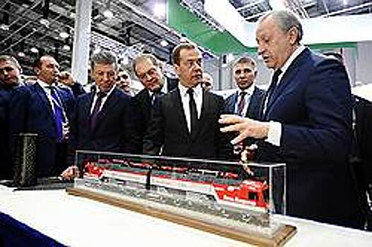Медведев призвал создать на базе ВЭБа «фабрику проектного финансирования»
