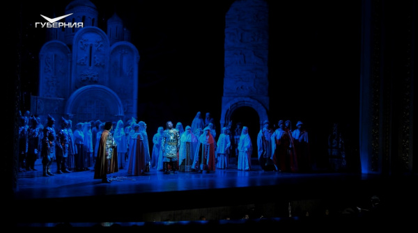 Самарские артисты вместе с певцами из Москвы, Санкт-Петербурга и Беларуси представили оперу «Князь Игорь»