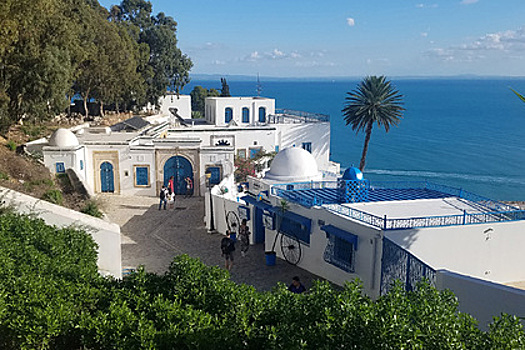 Россиянам разъяснили правила въезда в Тунис