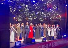 Тридцать тысяч человек спели День Победы в Новосибирске