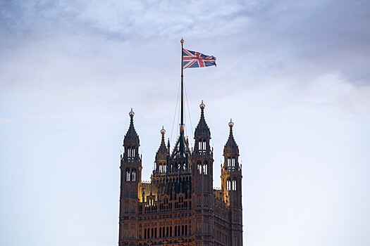 Великобритания расширила санкции против России