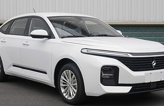 Бюджетный седан Baojun RC-5 показали на официальных фото